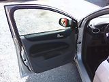 Ford Focus (2008) 1.6i 16V, kombi, 2.majitel - náhled 15