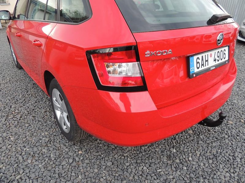 Škoda Fabia (2017) 1.2TSi,66kw,Style,ČR,1majitel - fotka 14 z 50