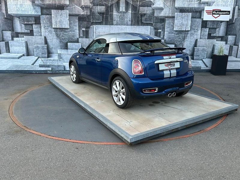 Mini Cooper S (2012) Coupe, 2.0D 105KW - fotka 8 z 19