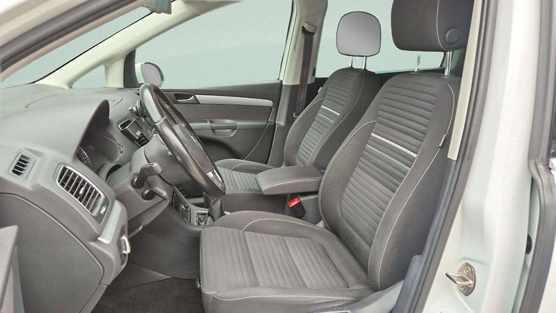 Volkswagen Sharan 2.0TDI 103kW MT6 - fotka 14 z 49