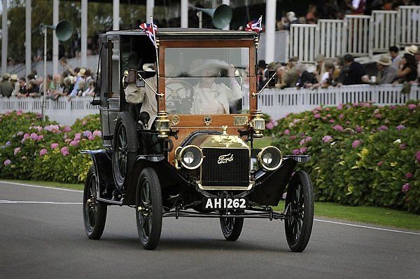 Ford Model T.