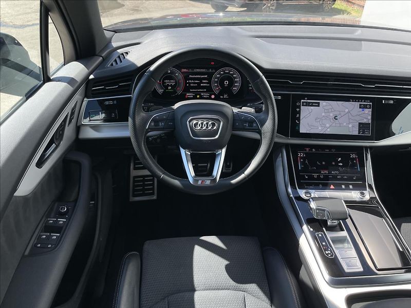 Audi Q7 3,0 50 TDI quattro S line - fotka 7 z 24