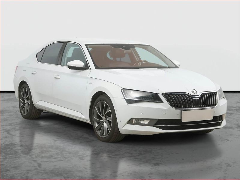 Škoda Superb (2015) 2.0 TDI, Automat, Kůže, Navi - fotografie inzerátu