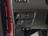 Nissan Qashqai 1.3 DIG-T 103kW KAMERA, PANO - náhled 23