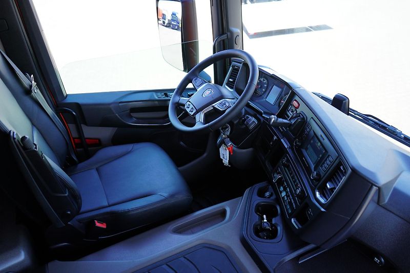 Scania (2020) P 410 / XT / E 6 / WYWROTKA /  - fotka 13 z 53