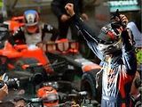 Sebastian Vettel získal třetí titul mistra světa za sebou.