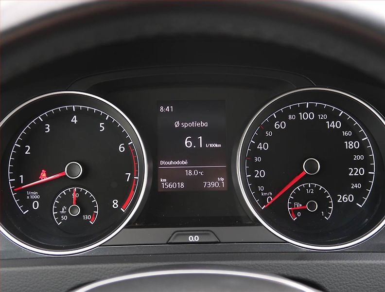 Volkswagen Golf (2018) Comfortline 1.4 TSI, Tempomat - fotka 11 z 17