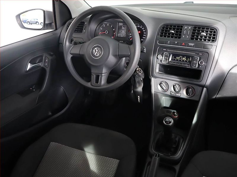 Volkswagen Polo (2011) 1.2 12V, Tempomat - fotka 7 z 16