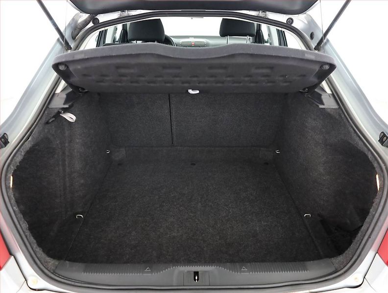 Škoda Octavia (2009) 1.9 TDI, jezdí výborně - fotka 15 z 16