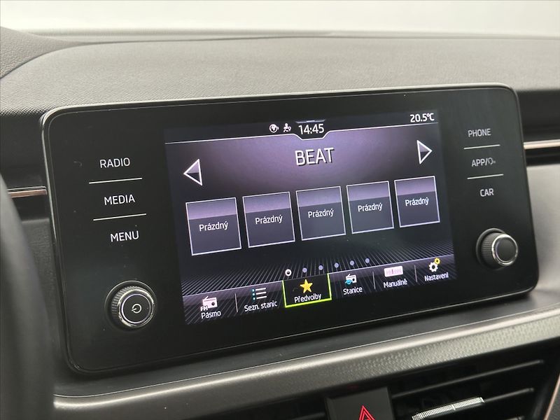 Škoda Kamiq 1.0 TSI 81kW Style CZ - fotka 27 z 34