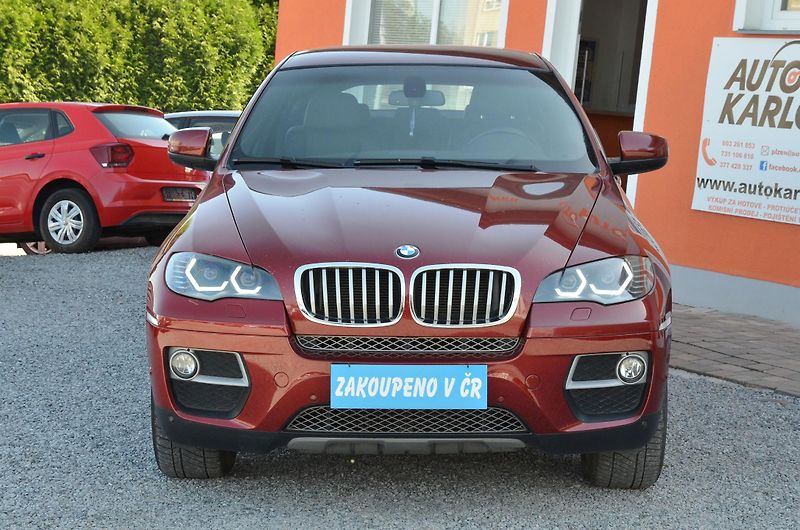 BMW X6 (2013) xDrive 40d 225kW / ČR - fotka 2 z 37