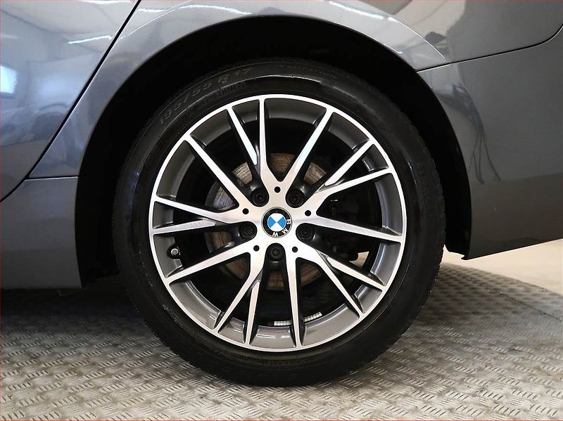 BMW Řada 2 (2020) 218i Gran Coupé - fotka 15 z 18