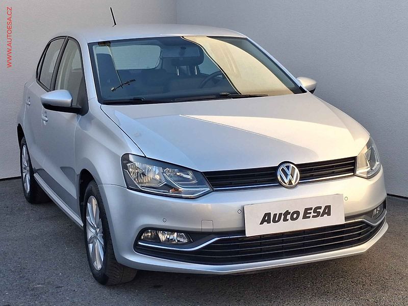 Volkswagen Polo (2015) 1.2 TSi, Comfortline, AC - fotografie inzerátu