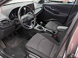 Hyundai i30 (2022) 1.5 T-GDi, 1.maj,ČR, STK7/28 - náhled 9
