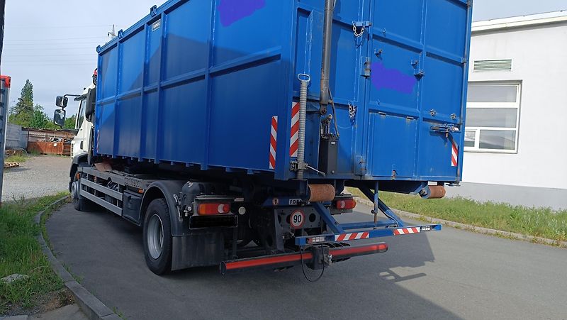 DAF LF LF290 Nosič kont.+RUKA Palfi. - fotka 4 z 27