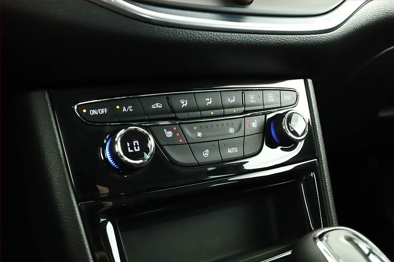 Opel Astra (2022) 1.5 CDTI, Automat, Serv.kniha - fotka 14 z 15