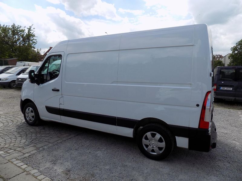 Nissan Interstar 2,3 DCI 100 KW L2H2 AC, TEMP - fotka 16 z 41