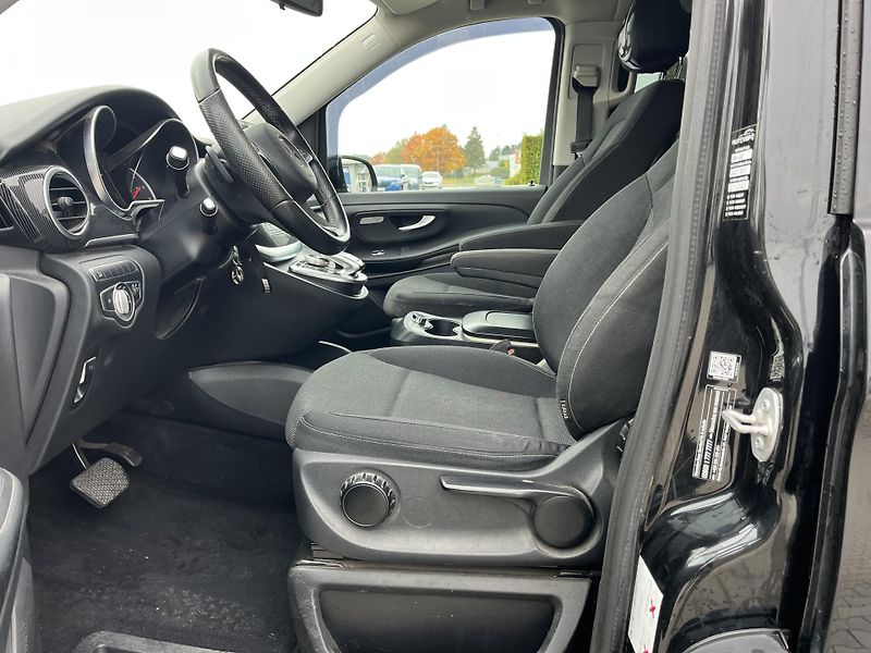 Mercedes-Benz Třídy V (2018) V 250 D -EXTRA LONG 4MATIC - fotka 12 z 13