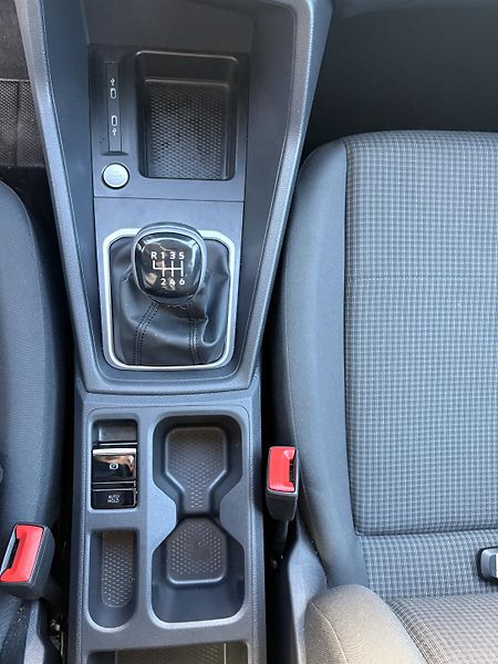 Volkswagen Caddy - fotka 26 z 28