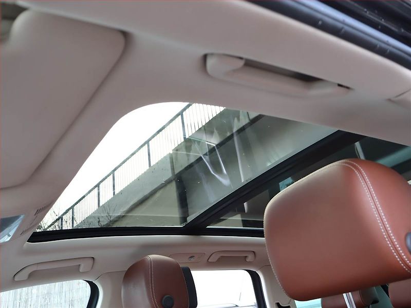 Volkswagen Touareg (2015) 3.0 TDI - fotka 20 z 21