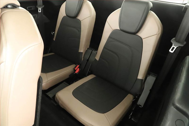 Citroën C4 Picasso (2014) 2.0 HDI, 7 míst, Xenony - fotka 9 z 19