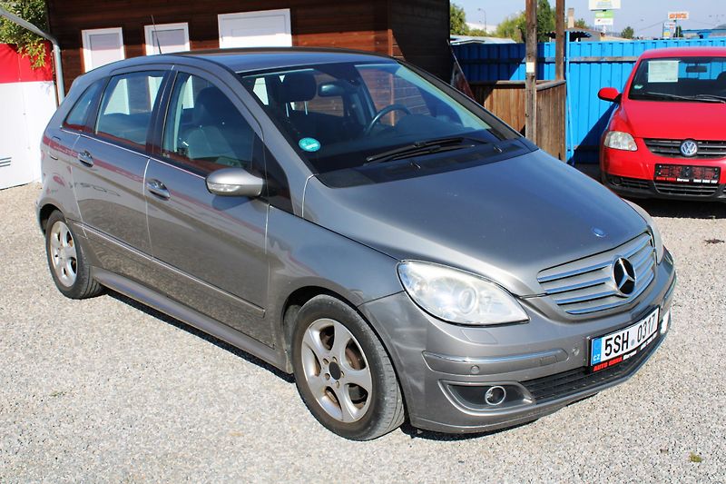Mercedes-Benz Třídy B (2008) B 200CDI KŮŽE XENON KLIMA ALU - fotka 1 z 16