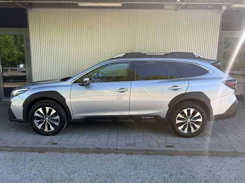 Subaru Outback 2.5i 4WD Touring - fotka 3 z 11