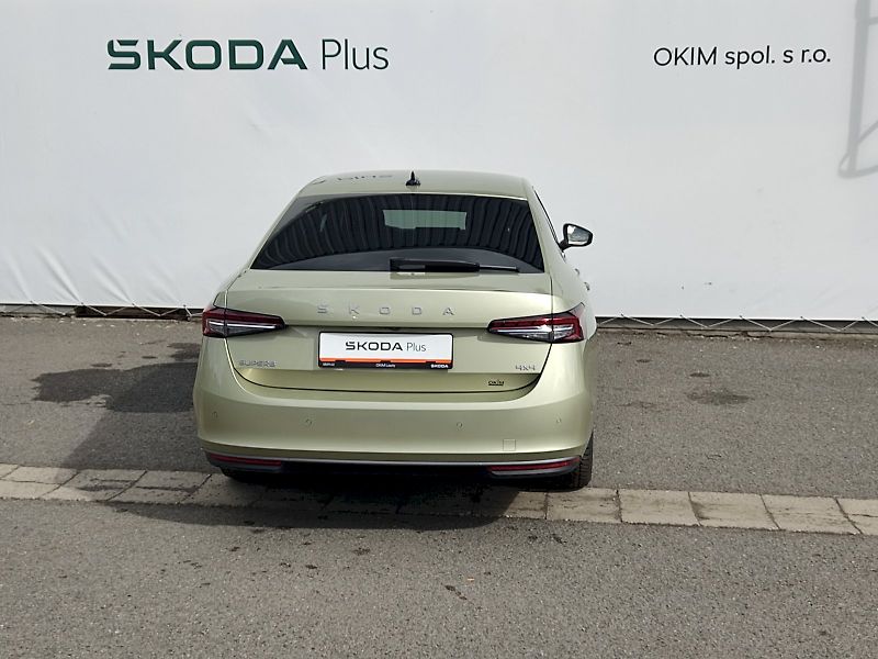 Škoda Superb (2025) L&K 2,0 Tdi 142 Kw 4x4 DSG - fotka 38 z 41