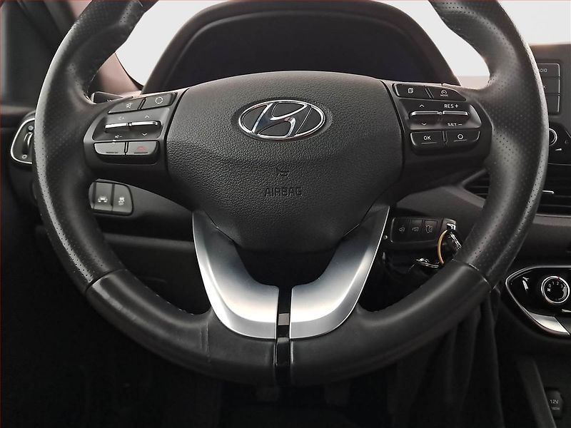 Hyundai i30 (2018) 1.4 T-GDI, ČR,1.maj - fotka 16 z 16