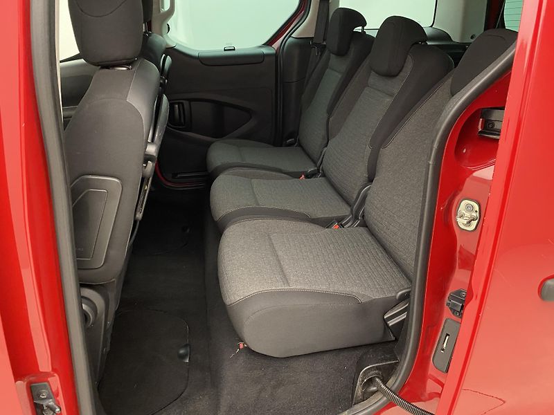 Citroën Berlingo MULTISPACE 1.6HDI REZERVACE - fotka 5 z 34
