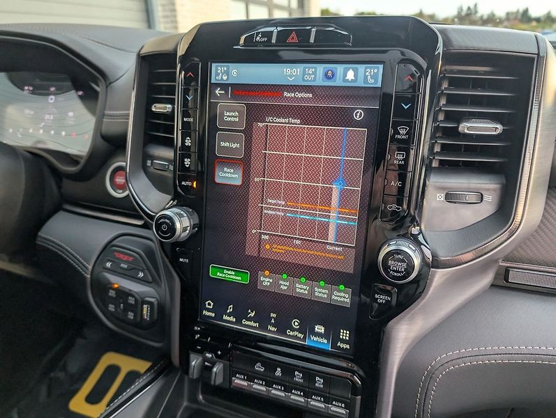 Dodge RAM 1500 TRX, Equipment Level 2 - fotka 23 z 32