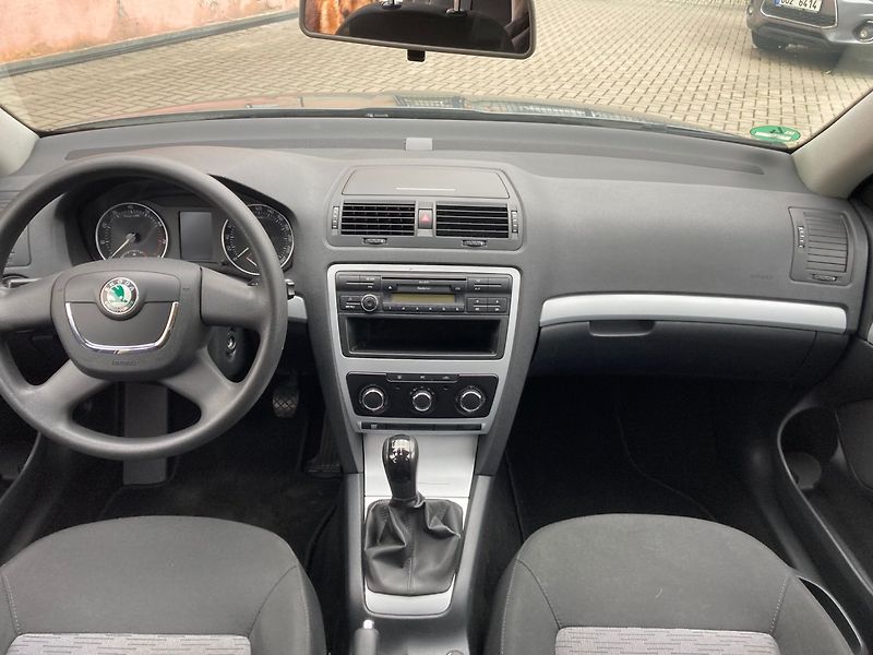 Škoda Octavia (2009) II 1.4 16V - Facelift - fotka 7 z 12