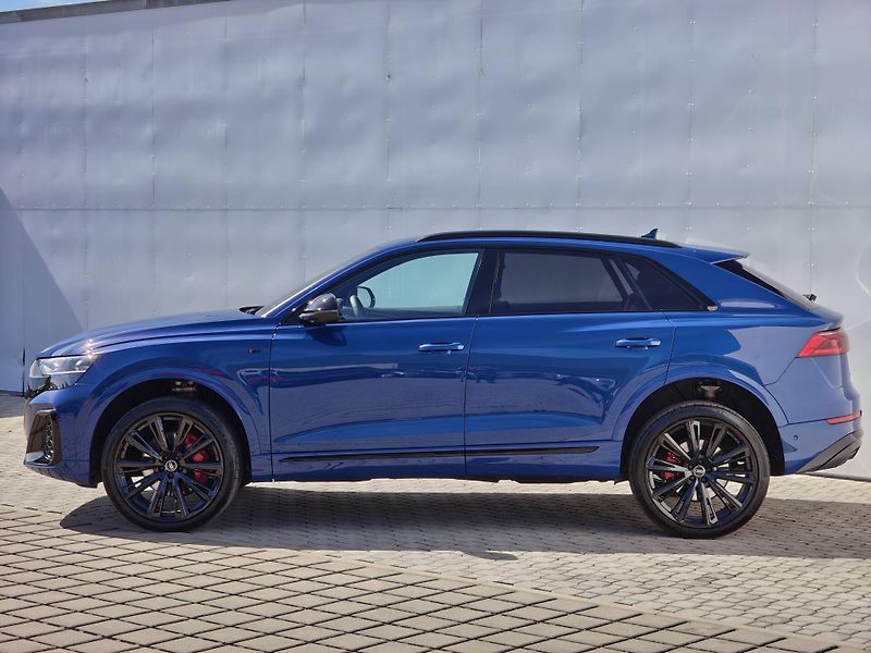 Audi Q8 SUV 50 Quattro 8TT 3,0TDI - fotka 3 z 28