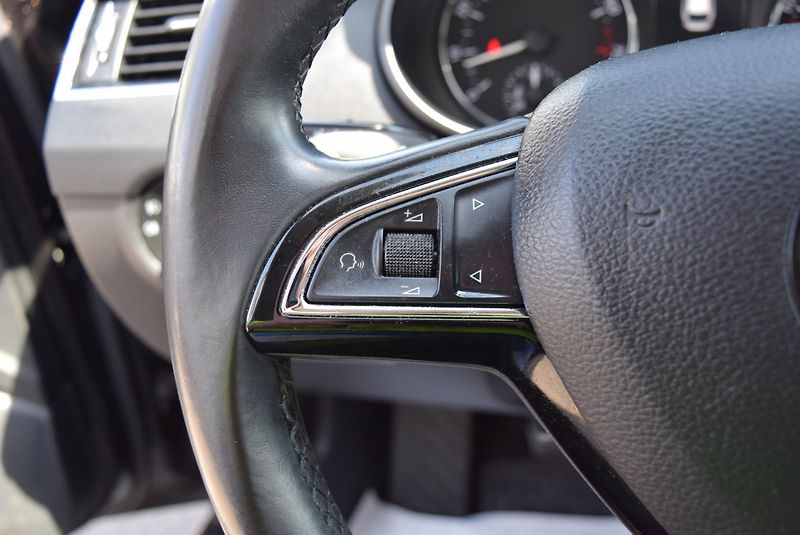 Škoda Octavia (2017) 1.4TSI 110kw AMBITION TAŽ APP  - fotka 32 z 48