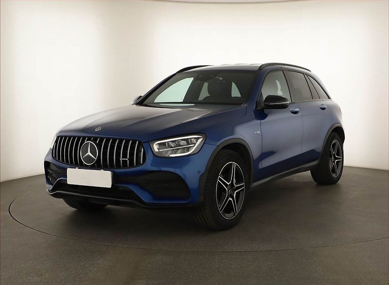 Mercedes-Benz GLC (2021) 43 AMG - fotka 2 z 28