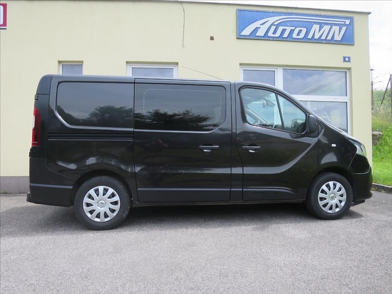 Renault Trafic 1,6  dCi Expression - fotka 2 z 23