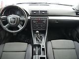 Audi A4 (2006) 1.9 TDi, AAC, TZ - náhled 8