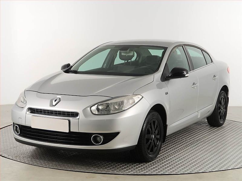 Renault Fluence (2012) 1.6 16V, Tempomat - fotka 2 z 18