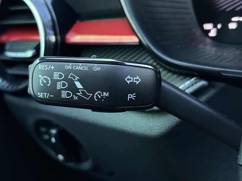Škoda Fabia 1.0TSi Monte Carlo 116PS V.Coc - fotka 16 z 36