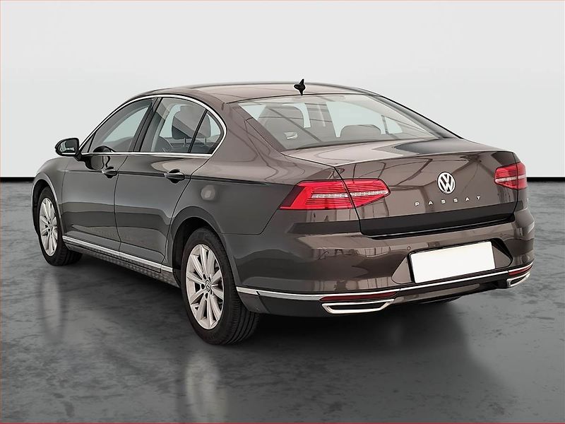 Volkswagen Passat (2016) Comfortline 2.0 TDI, Kůže - fotka 4 z 19