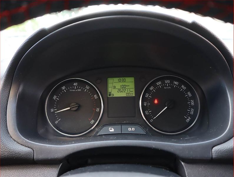 Škoda Fabia (2010) 1.2 TSI, po STK, dobrý stav - fotka 11 z 14