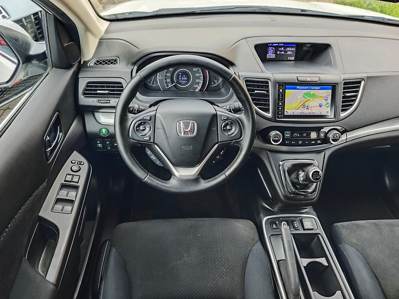 Honda CR-V (2016) 2.0 i-VTEC Elegance REZERVACE - fotka 15 z 41