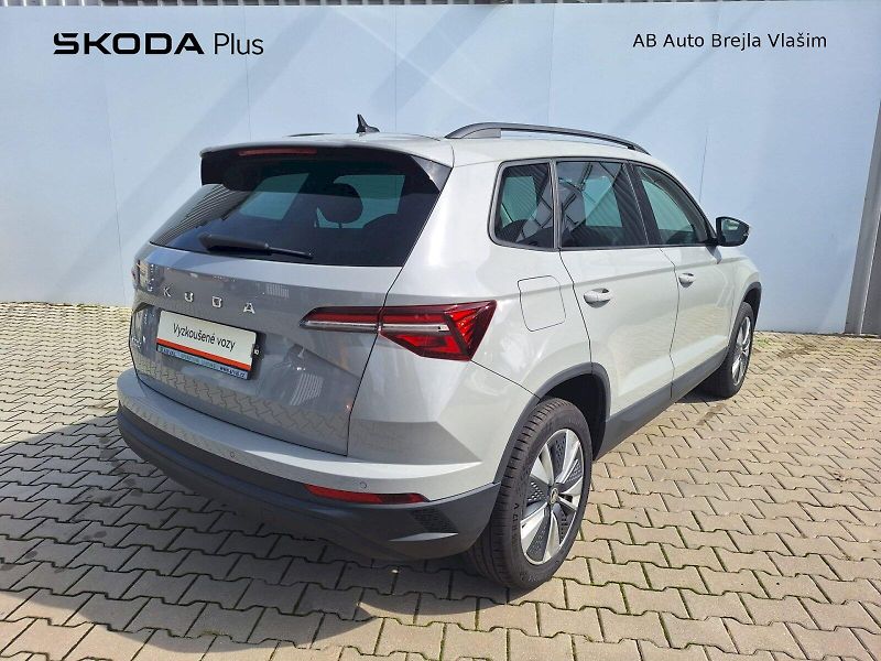 Škoda Karoq (2023) 2.0 TDI / 85 KW / 6MP / STYLE - fotka 2 z 32