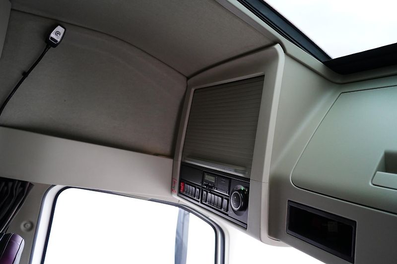 Volvo FM (2021) 460 / E 6 / ACC / PEŁNY ADR /  - fotka 49 z 50