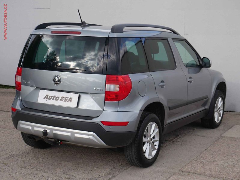 Škoda Yeti (2016) 1.4 TSi, AC, kamera - fotka 6 z 16