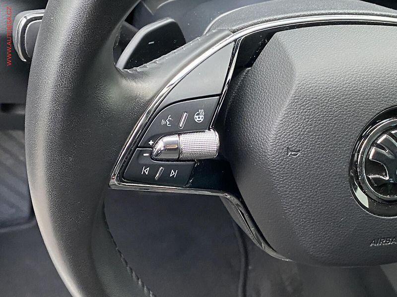 Škoda Karoq (2022) 1.5 TSi, 2.maj,ČR, Exclusive - fotka 13 z 17