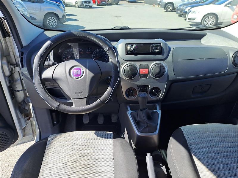 Fiat Qubo 1,4 i 54kW KLIMATIZACE - fotka 9 z 14