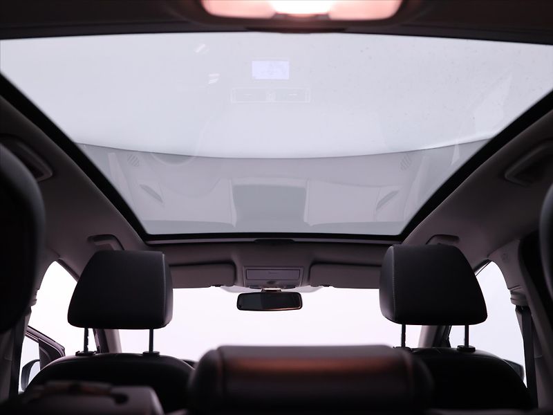Ford Kuga 2,0 TDCI 103kW AWD Titanium - fotka 30 z 36