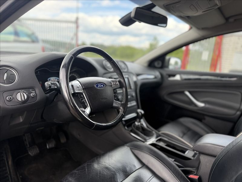 Ford Mondeo 1,6 i 118kW TITANIUM, ROZVODY - fotka 10 z 29