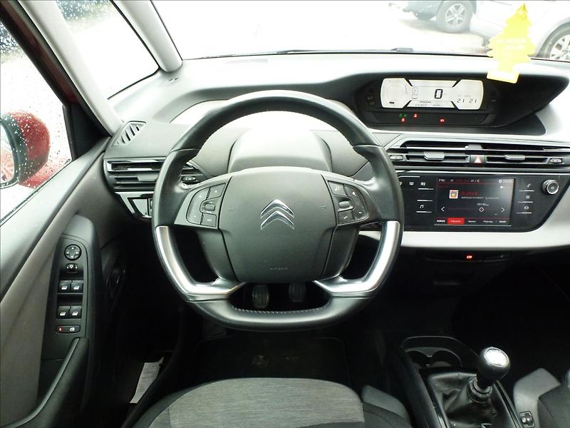 Citroën C4 Picasso 1,2 PureTech 110 MAN  SpaceTou - fotka 32 z 51